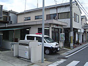 城陽警察署富野荘交番（679m）