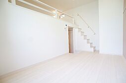 プレミアム・デイズII 1階ワンルームのリビング/ダイニング