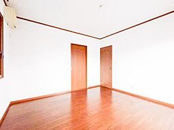 「玉川学園前」駅　歩19分　町田市本町田 5LDKの室内