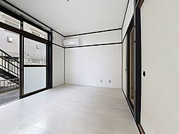 小川ハイツII 102 1階1Kのリビング/ダイニング