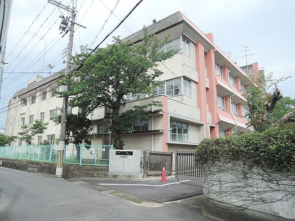 画像25:【高校】近畿大阪高等学校まで816ｍ