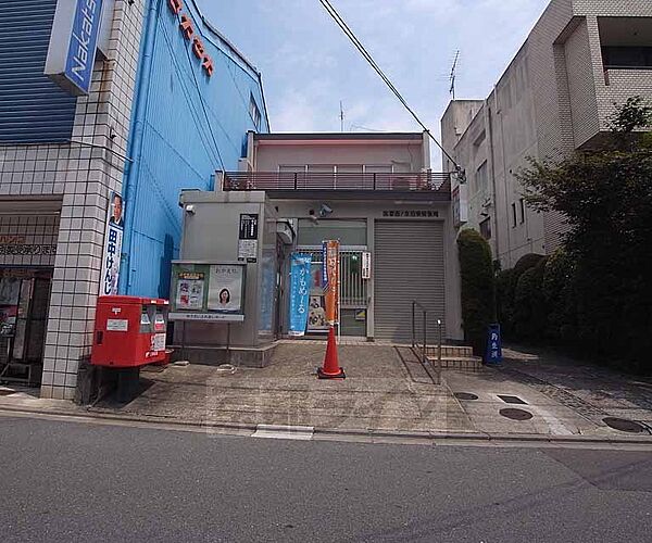 京都西ノ京伯楽郵便局まで359m 西大路通りから妙心寺道を西に入った先にある郵便局です。