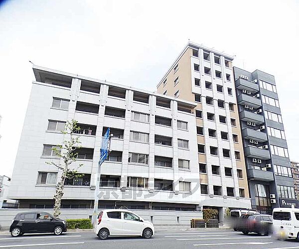 京都府京都市右京区五条通西大路西入西院南高田町(賃貸マンション1LDK・7階・41.20㎡)の写真 その1