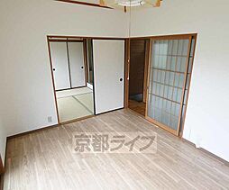 京都地下鉄東西線 太秦天神川駅 徒歩15分の賃貸アパート 2階2Kのリビング/ダイニング