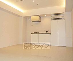 京都市営烏丸線 丸太町駅 徒歩10分の賃貸マンション 1階1LDKのリビング/ダイニング