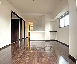 イーグルコート京都御池創苑 1105 11階3LDKのリビング/ダイニング