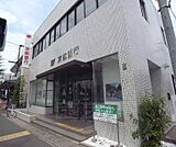 京都銀行 常盤支店まで395m 京福常盤駅すぐ近く。丸太町通り沿いにございます。