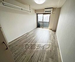 阪急京都本線 西京極駅 徒歩7分の賃貸マンション 5階1Kのリビング/ダイニング