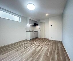 アドバンスコート五条丹波口 101 1階1LDKのリビング/ダイニング