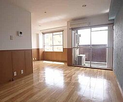 阪急京都本線 西京極駅 徒歩8分の賃貸マンション 2階1Kのリビング/ダイニング