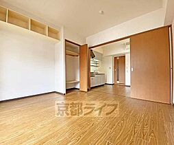 プラネシア星の子四条烏丸 202 2階1DKのリビング/ダイニング