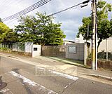 京都教育大付属桃山小学校まで174m 丹波橋駅からすぐ。教育大学付属の小学校です。