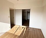 6．5帖の洋室です