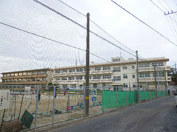 画像19:日立市立坂本中学校（1388m）