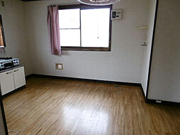 沢田コーポ 202 2階2DKのリビング/ダイニング