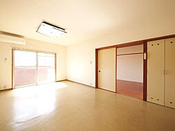 Kマンション 202 2階3LDKのリビング/ダイニング