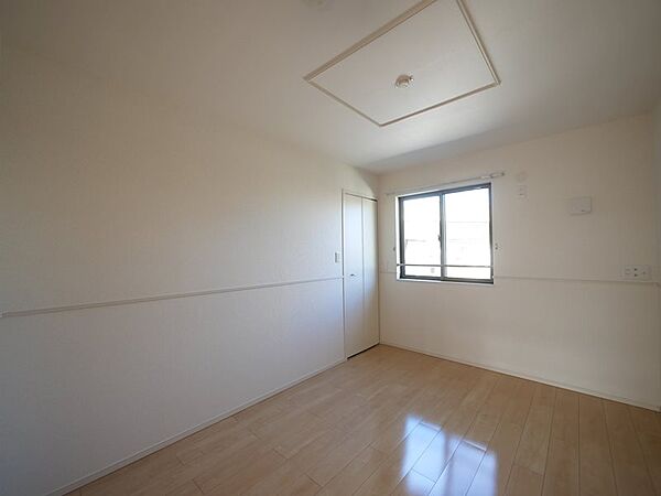 apartment 茨城県常陸太田市内堀町
内堀町の賃貸情報を見る
物件地図