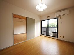 エンドウハイツ 201 2階1LDKのリビング/ダイニング