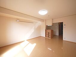 コンフォート多賀M 106 1階ワンルームのリビング/ダイニング