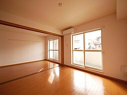 レシデンシア・ノーブレ 104 1階2LDKのリビング/ダイニング