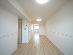 メゾン・ラフィネIII 203 2階2LDKのリビング/ダイニング