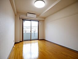 ベルナールII 3階1Kのリビング/ダイニング