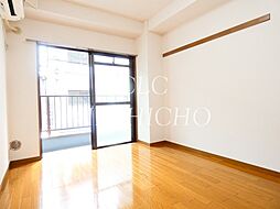 クレストコート小島 3階1Kのリビング/ダイニング