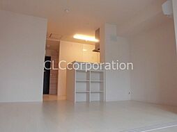 ブラウバウム 2階1LDKのリビング/ダイニング