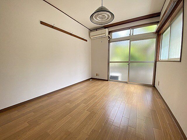 寝室