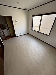 東武伊勢崎線 西新井駅 徒歩8分の賃貸マンション 2階1Kのリビング/ダイニング