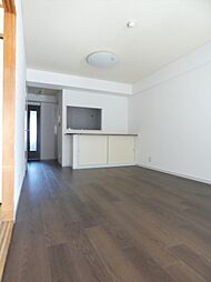 東京メトロ千代田線 北綾瀬駅 徒歩10分の賃貸マンション 1階3LDKのリビング/ダイニング