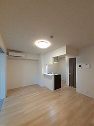 つくばエクスプレス 六町駅 徒歩21分の賃貸アパート 1階1LDKのリビング/ダイニング