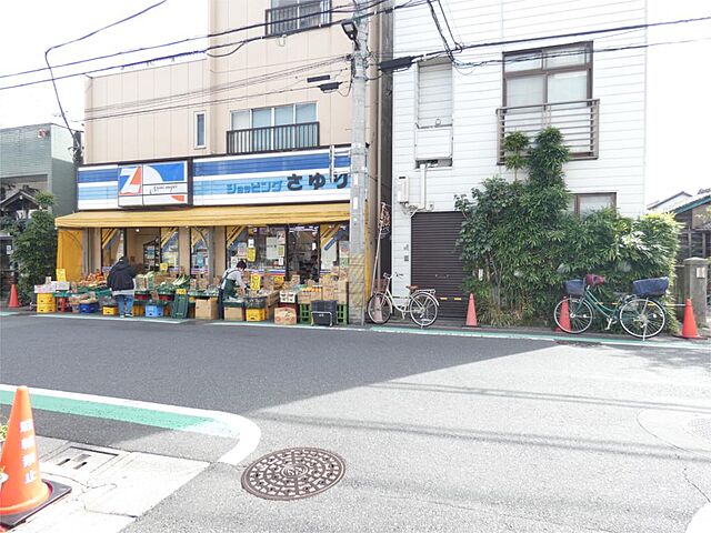 周辺