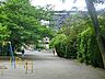 周辺：三田公園