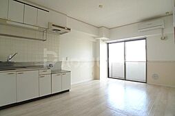 ゴールデンハイツ 302 3階3DKのリビング/ダイニング