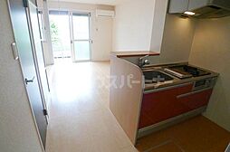 グランドゥールII 102 1階1DKのリビング/ダイニング