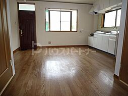 ハイツ63 201 2階2LDKのリビング/ダイニング