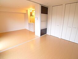 プランドール 102 1階2LDKのリビング/ダイニング