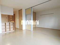 ウエストバード 1階1LDKのリビング/ダイニング