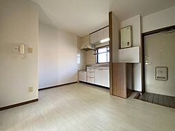 リバーサイドハイム 0202 2階2DKのリビング/ダイニング