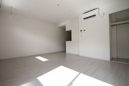 St.セシリア 0110 1階ワンルームのリビング/ダイニング