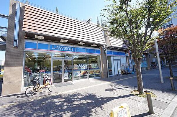 画像26:ローソン阪急仁川駅前店 160m