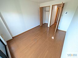 グラン・リーオ北伊丹II 2階1Kのリビング/ダイニング