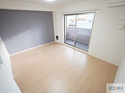 エクセル宝塚 3階1Kのリビング/ダイニング