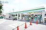 周辺：ファミリーマート宝塚山本駅前店 155m