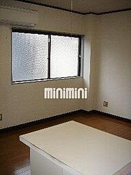 アーバンＳＥＫＩＺＡＷＡ 4階ワンルームのリビング/ダイニング