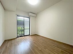 ファミール西が丘 1階1Kのリビング/ダイニング