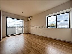 フラット浜田山 B棟 3階3LDKのリビング/ダイニング