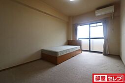 ヴァンヴェール名古屋 2階ワンルームのリビング/ダイニング