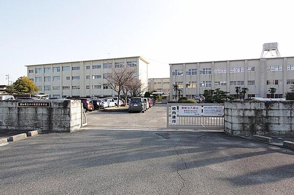画像27:愛知県立中川商業高校 199m